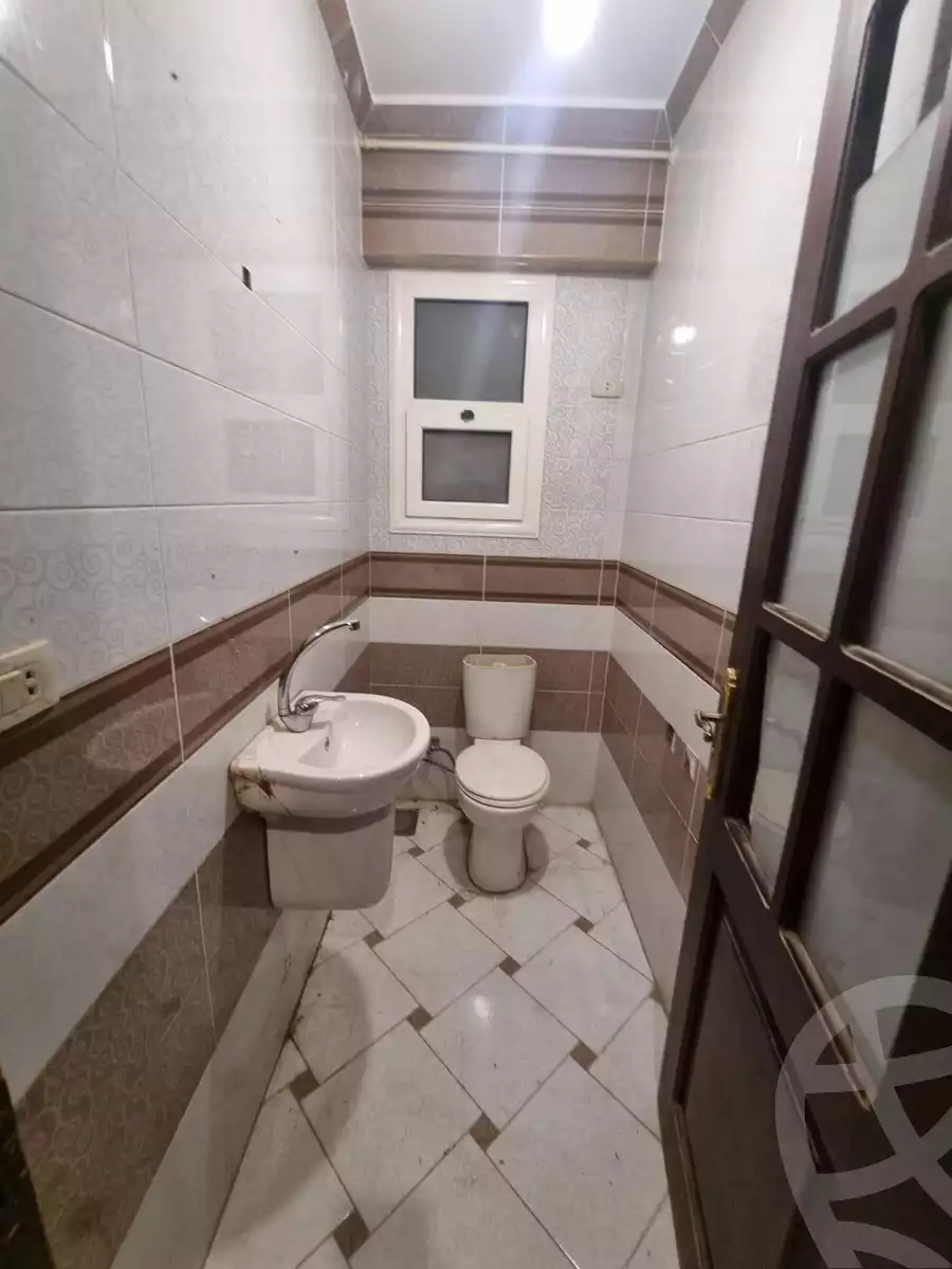 https://aqarmap.com.eg/ar/listing/5723268-for-rent-cairo-mokattam-lhdb-l-ly