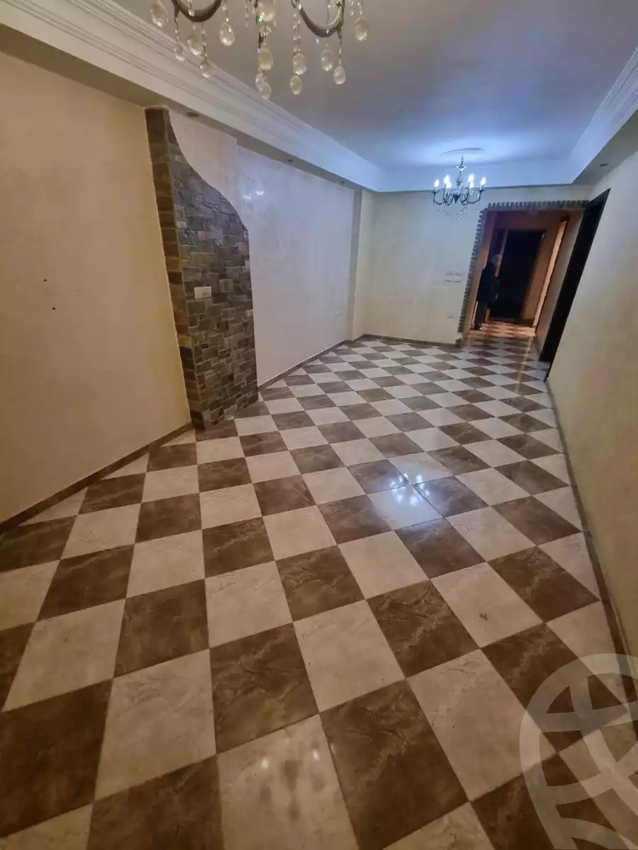 https://aqarmap.com.eg/ar/listing/5723268-for-rent-cairo-mokattam-lhdb-l-ly