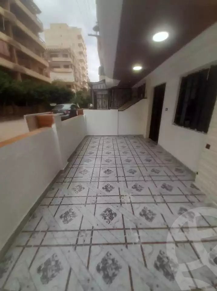https://aqarmap.com.eg/ar/listing/5723650-for-sale-alexandria-l-jmy-el-kilo-21