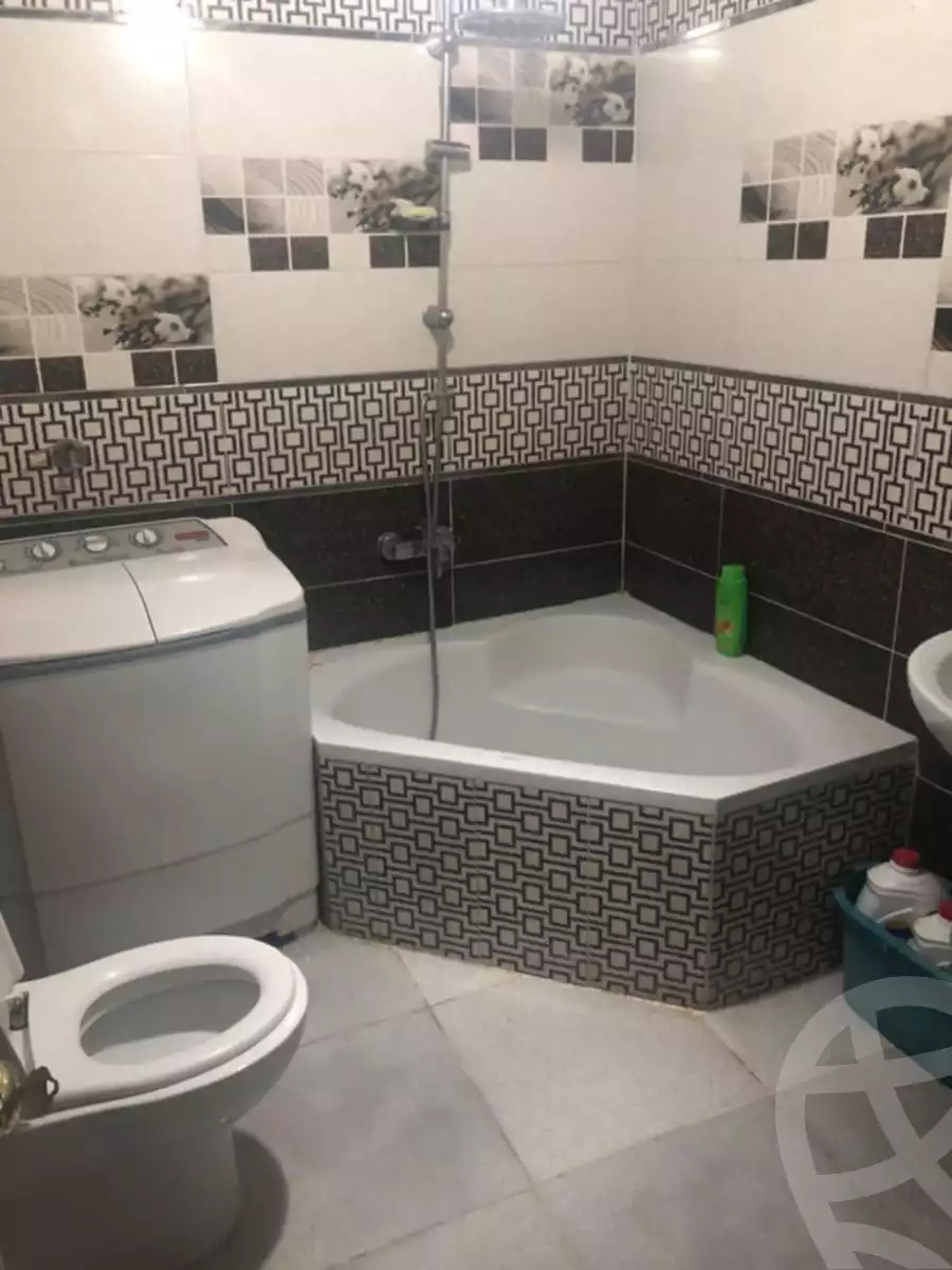 https://aqarmap.com.eg/en/listing/5725527-for-sale-alexandria-el-mandara-al-omanaa-st