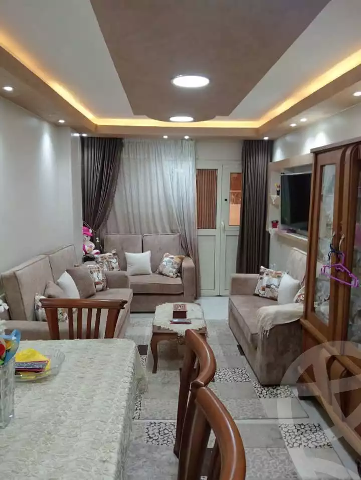 https://aqarmap.com.eg/en/listing/5726046-for-rent-cairo-faisal-kafr-tohormos-queen-nazli-st