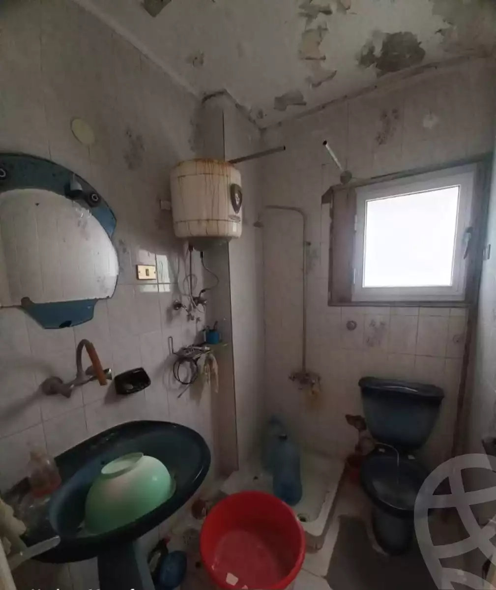 https://aqarmap.com.eg/ar/listing/5726155-for-sale-alexandria-l-jmy-lbytsh-el-hanafeya-st