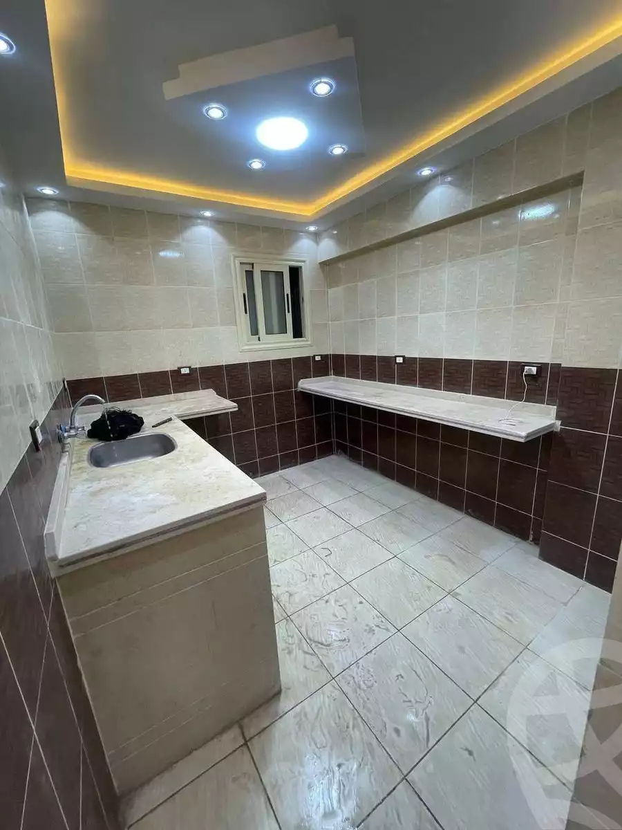 https://aqarmap.com.eg/en/listing/5726506-for-sale-alexandria-l-jmy-lbytsh-ibrahim-othman-st