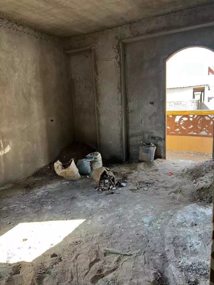https://aqarmap.com.eg/ar/listing/5727016-for-sale-beheira-damanhour-damanhour-city-al-hoofi-st