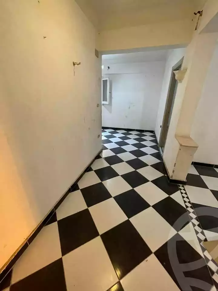 https://aqarmap.com.eg/ar/listing/5727291-for-sale-alexandria-l-jmy-lbytsh-el-hay-st
