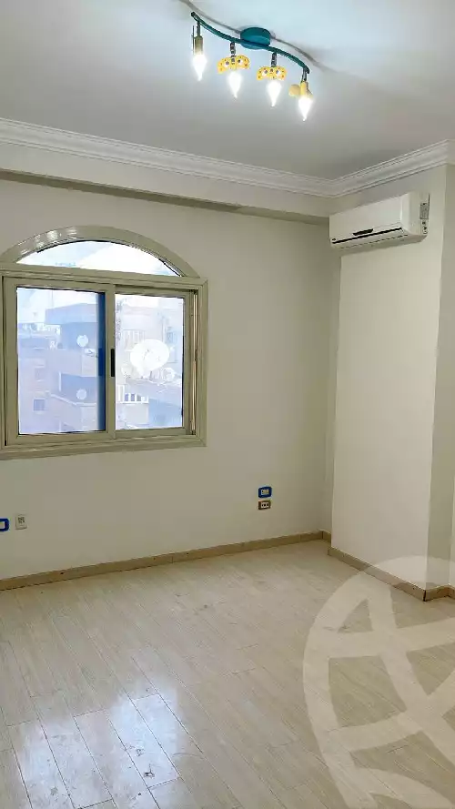 https://aqarmap.com.eg/en/listing/5728381-for-sale-sharqia-zagazig-zagazig-city-al-mohafaza-st-zagazig