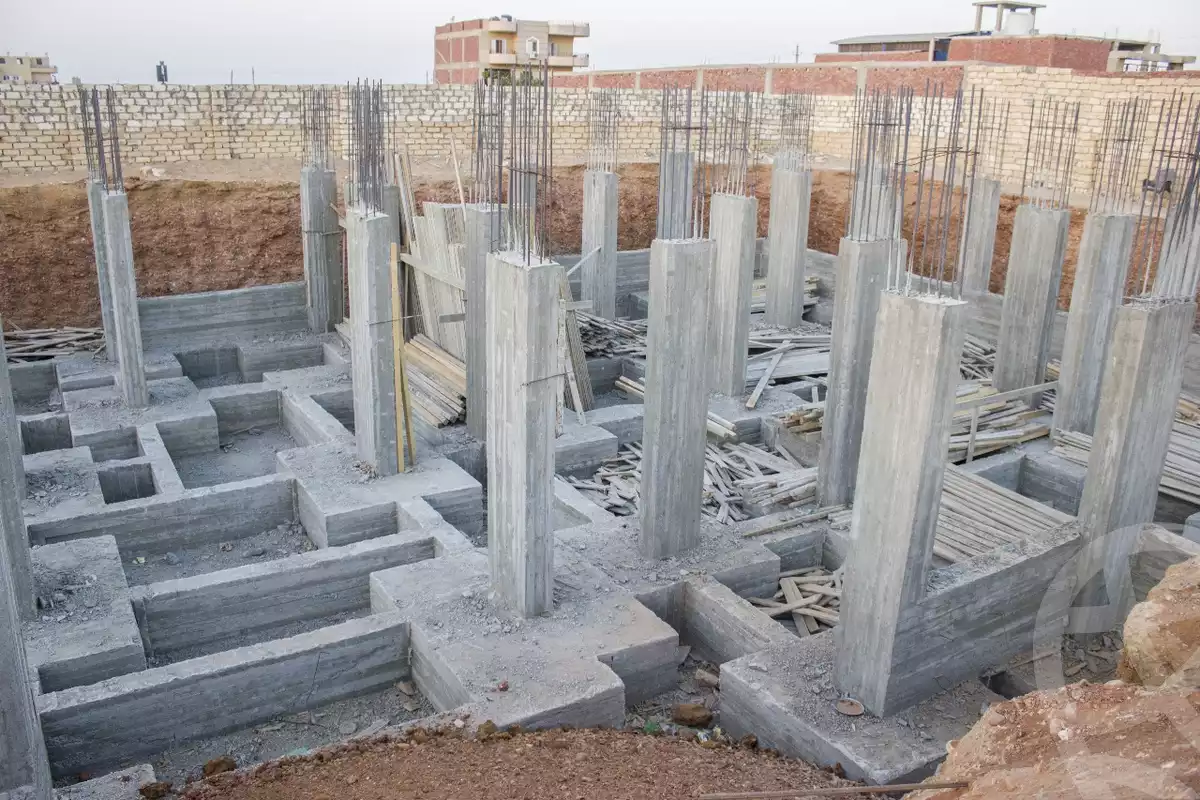https://aqarmap.com.eg/ar/listing/5728966-for-sale-cairo-el-shorouk-compounds-sky-view-compound-emaar