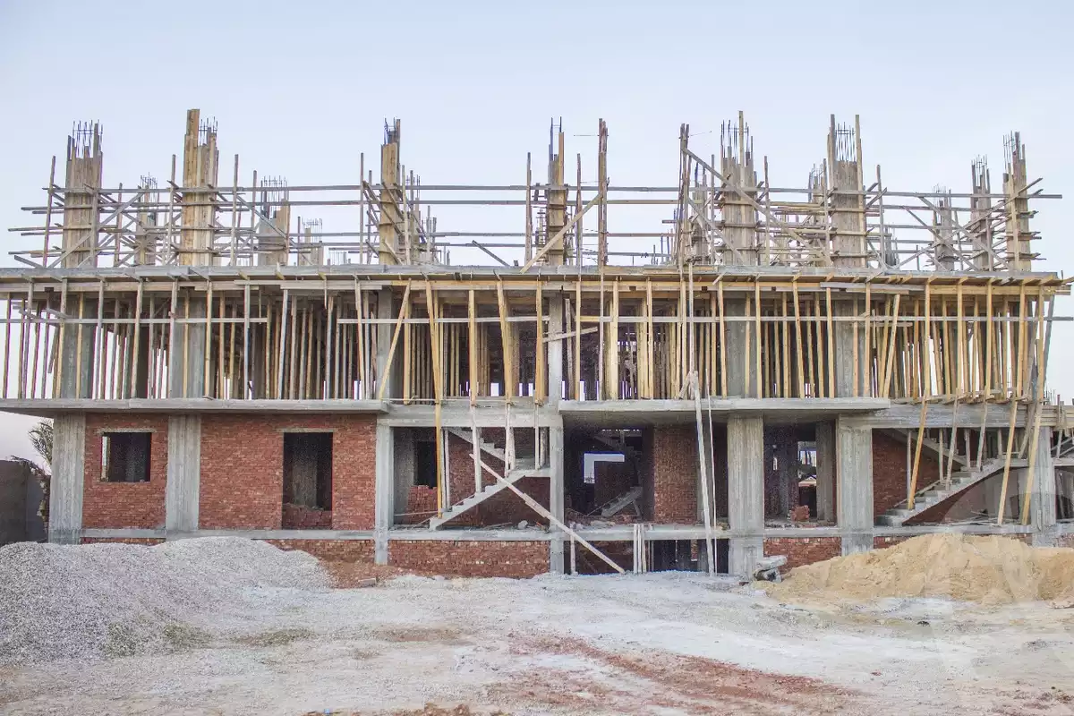 https://aqarmap.com.eg/ar/listing/5728966-for-sale-cairo-el-shorouk-compounds-sky-view-compound-emaar