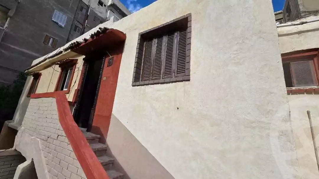 https://aqarmap.com.eg/en/listing/5729759-for-sale-alexandria-l-jmy-el-hanouvel-el-salam-st