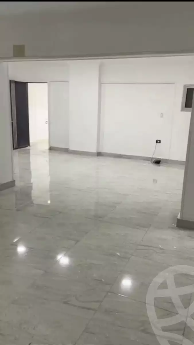 https://aqarmap.com.eg/en/listing/5730173-for-rent-cairo-mokattam-lhdb-l-ly