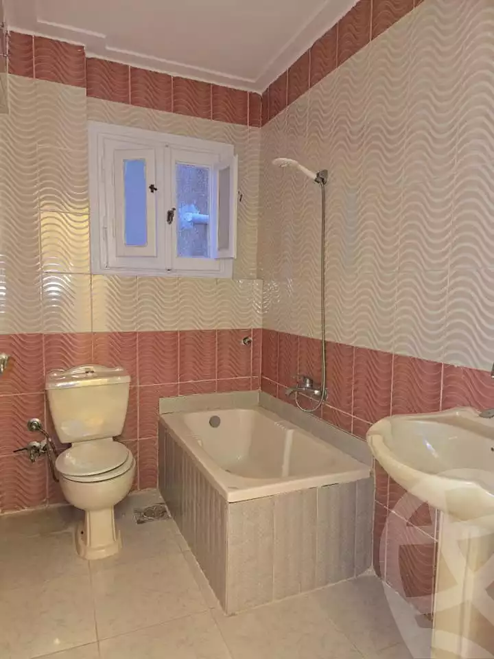https://aqarmap.com.eg/en/listing/5732727-for-sale-alexandria-l-jmy-shataa-el-nakheel-street-21