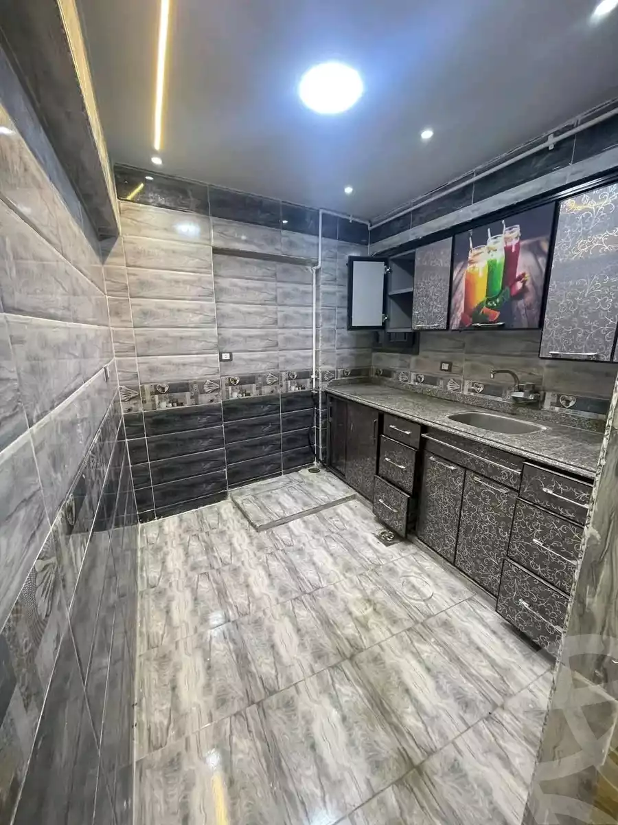 https://aqarmap.com.eg/ar/listing/5734688-for-sale-alexandria-l-jmy-lbytsh-shahr-al-assal-st