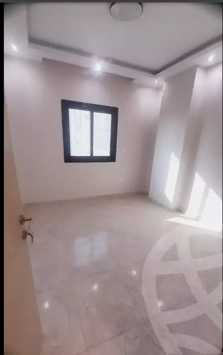https://aqarmap.com.eg/ar/listing/5735703-for-rent-cairo-mokattam-el-hadabah-el-wosta-el-mantaqa-el-olaa