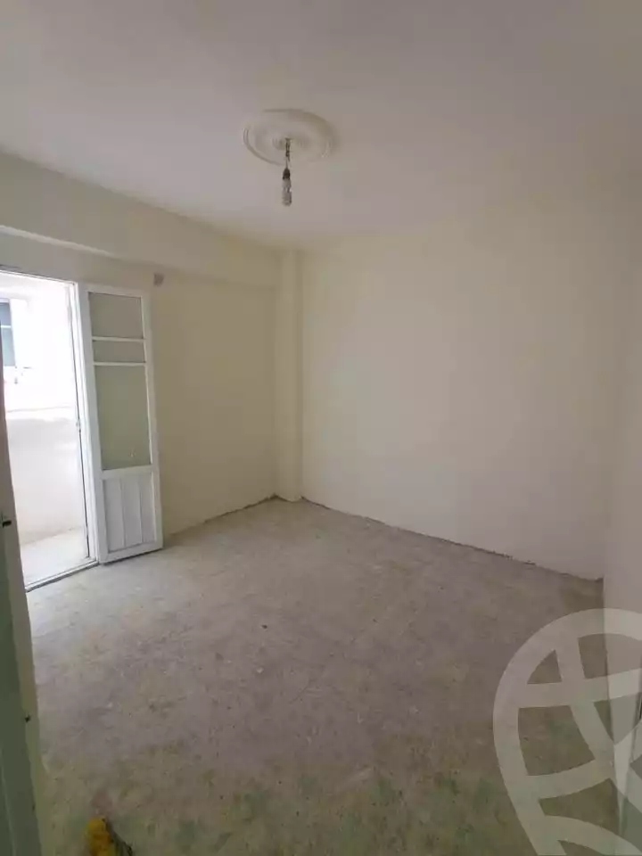 https://aqarmap.com.eg/en/listing/5736224-for-sale-alexandria-el-asafra-l-sfr-qbly