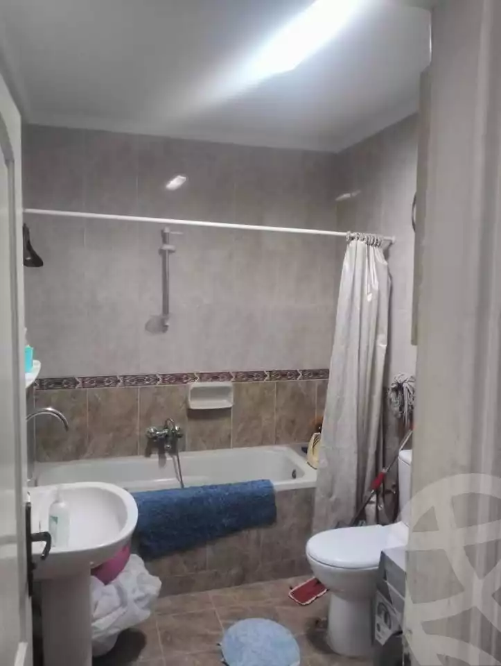 https://aqarmap.com.eg/en/listing/5736261-for-sale-alexandria-miami-shr-jml-bd-lnsr