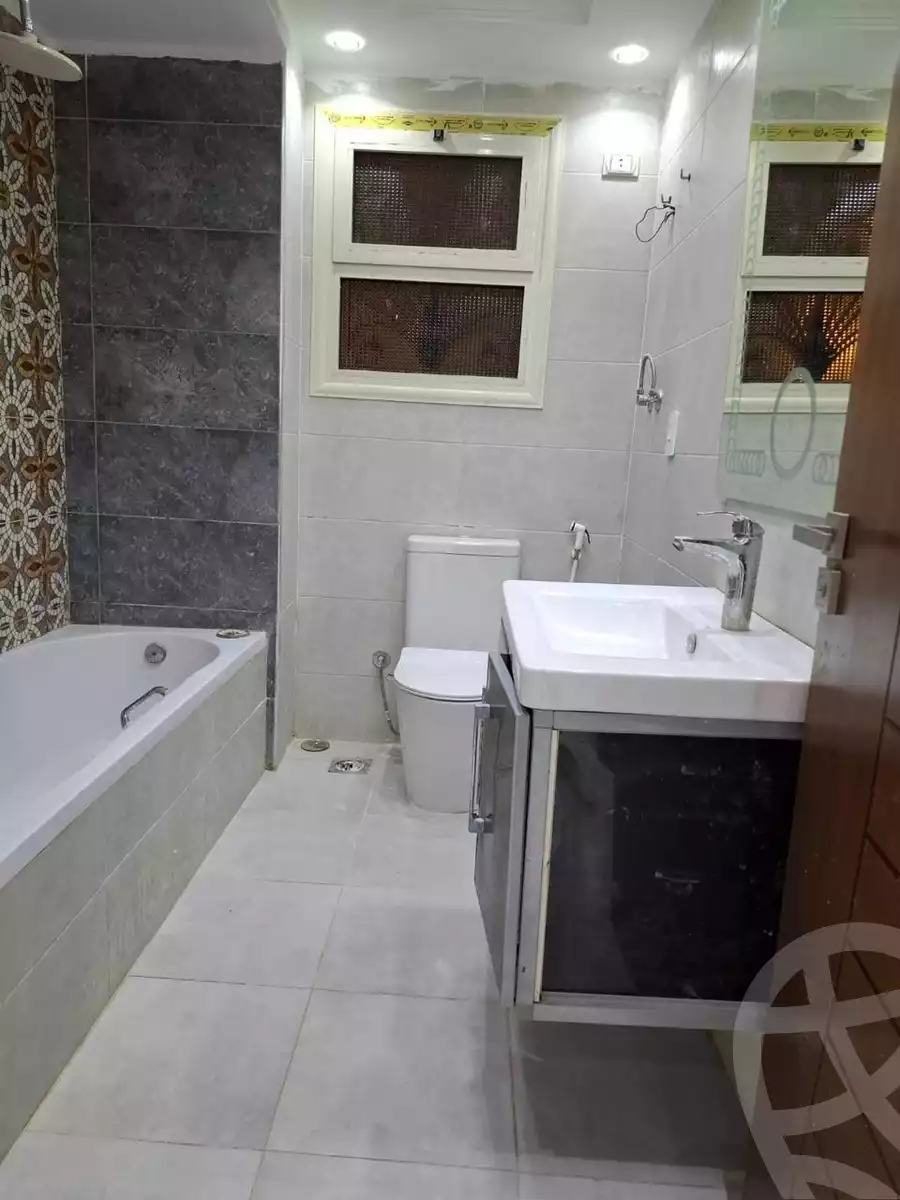 https://aqarmap.com.eg/ar/listing/5736536-for-sale-cairo-hadayek-el-ahram-mntq