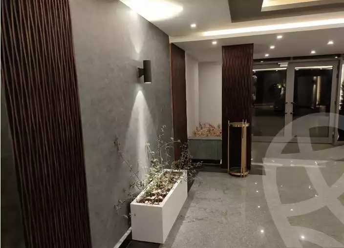 https://aqarmap.com.eg/ar/listing/5737550-for-sale-cairo-6th-of-october-hadaeq-october-kmbwnd-fy-hdyq-ktwbr-sun-capital