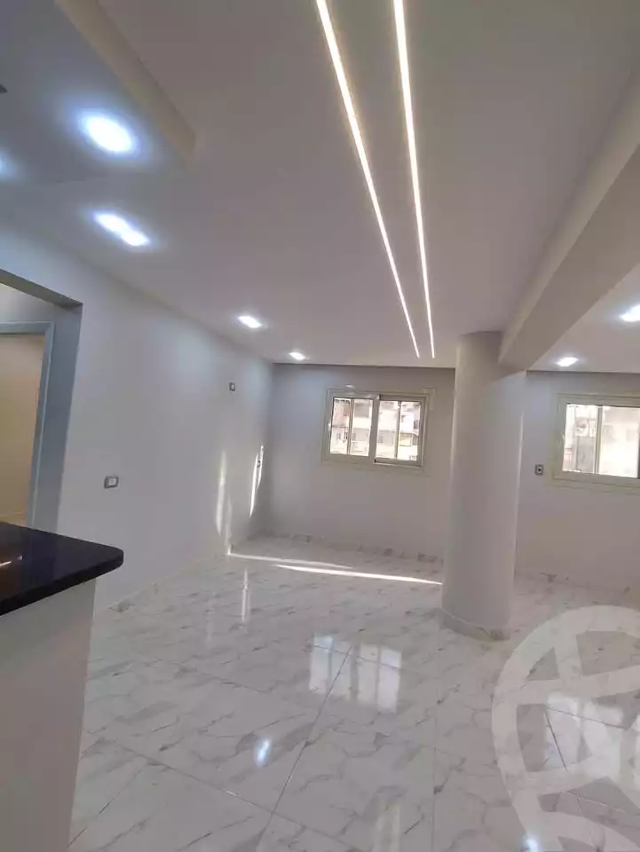 https://aqarmap.com.eg/ar/listing/5738083-for-sale-alexandria-miami-khld-bn-lwlyd