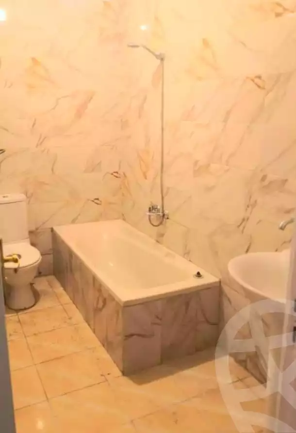 https://aqarmap.com.eg/en/listing/5738319-for-sale-alexandria-ganaklis
