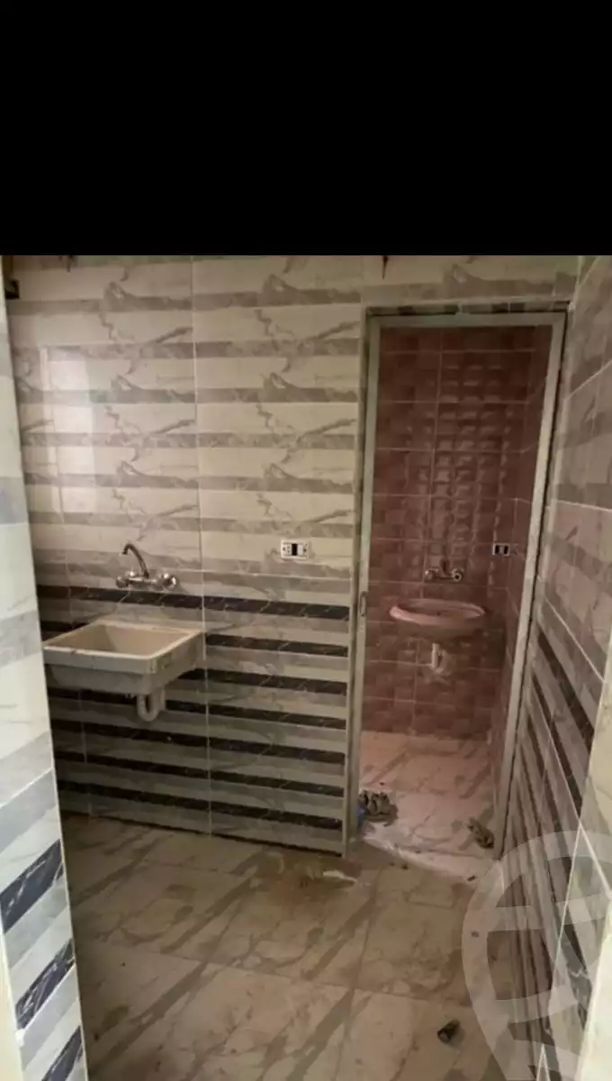 https://aqarmap.com.eg/ar/listing/5742268-for-sale-alexandria-bakoos-muslim-ibn-el-waleed-st