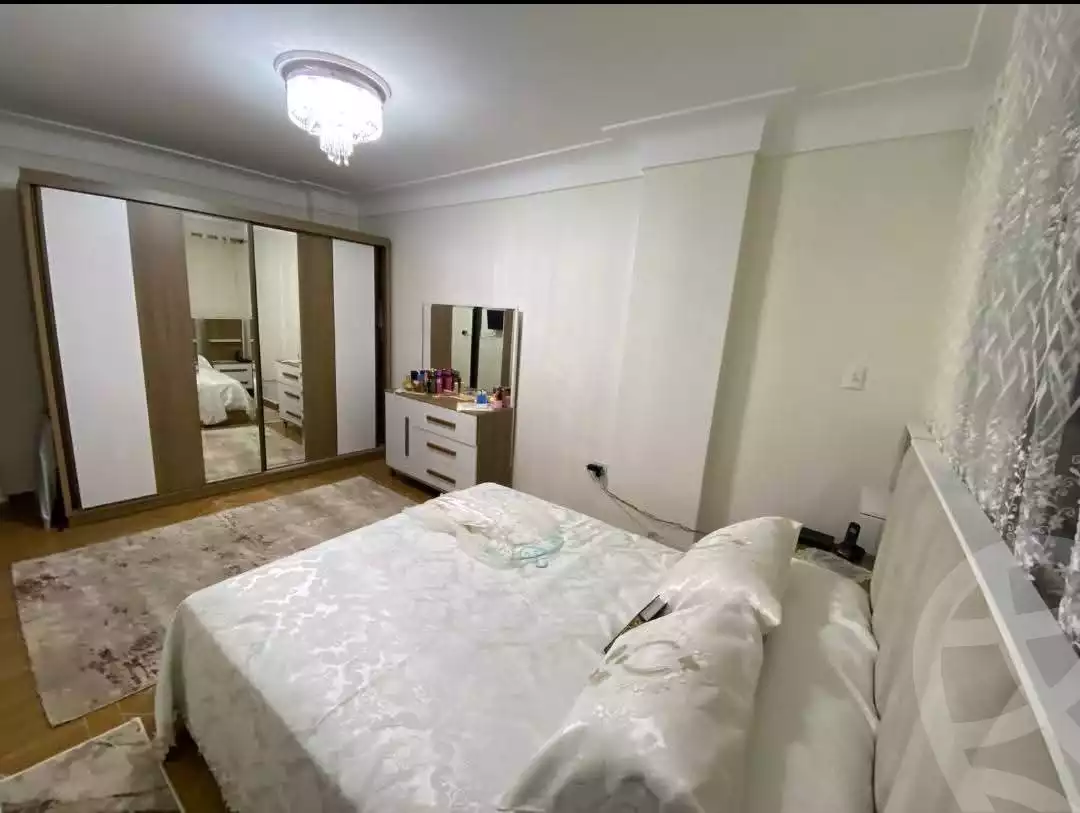 https://aqarmap.com.eg/en/listing/5745021-for-sale-alexandria-l-jmy-el-hanouvel