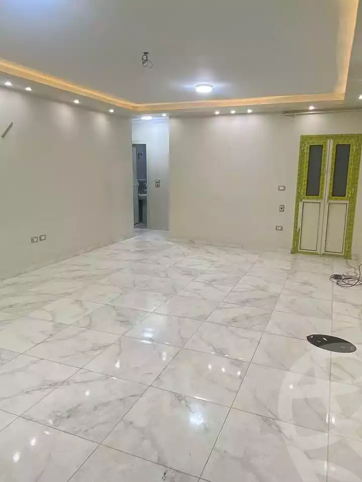 https://aqarmap.com.eg/ar/listing/5745534-for-rent-cairo-mokattam-lhdb-l-ly