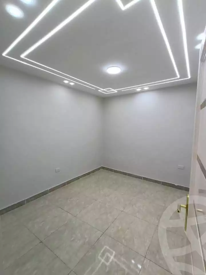 https://aqarmap.com.eg/ar/listing/5746494-for-sale-alexandria-l-jmy-el-hanouvel-abo-bakr-el-sedeek-st