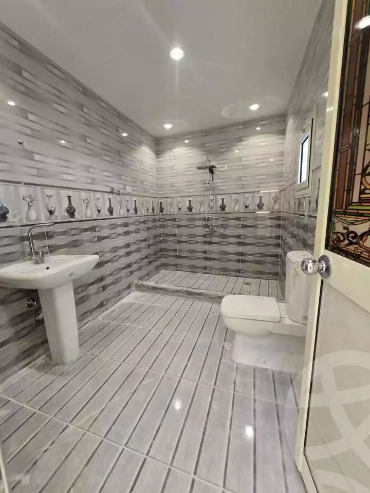 https://aqarmap.com.eg/en/listing/5747187-for-sale-alexandria-l-jmy-lbytsh-el-bostan-st