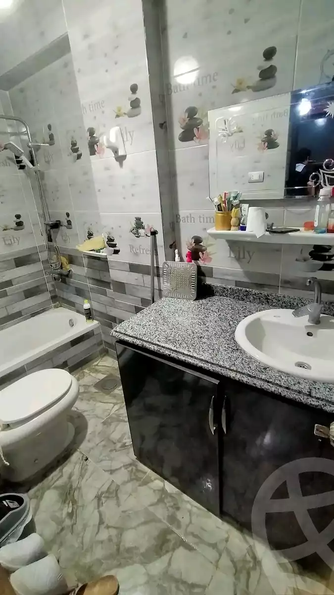 https://aqarmap.com.eg/en/listing/5747634-for-sale-alexandria-l-jmy-faddah-st