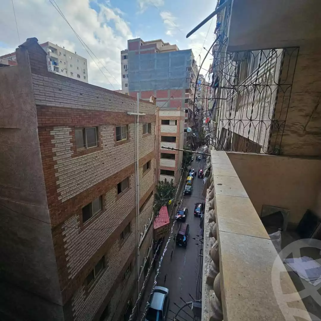 https://aqarmap.com.eg/en/listing/5747847-for-sale-alexandria-l-jmy-lbytsh-ibrahim-othman-st