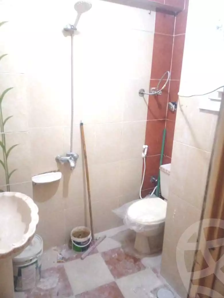 https://aqarmap.com.eg/en/listing/5747857-for-sale-alexandria-krmwz