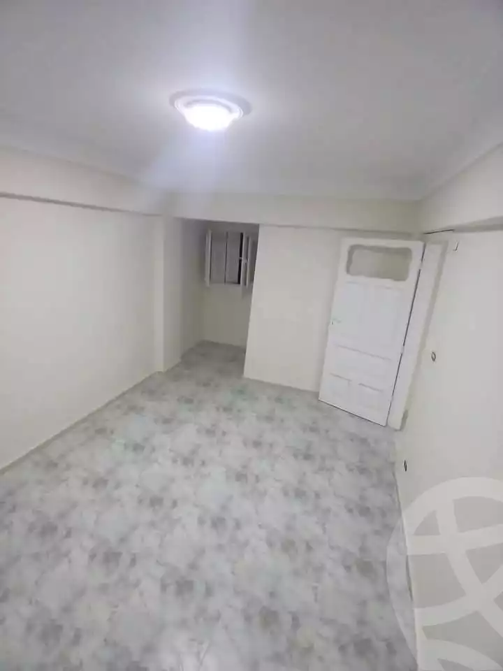 https://aqarmap.com.eg/ar/listing/5749791-for-sale-alexandria-l-jmy-lbytsh-ain-shams-st