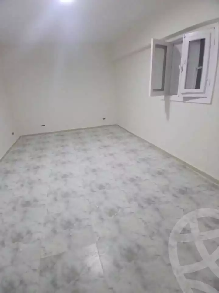 https://aqarmap.com.eg/ar/listing/5749791-for-sale-alexandria-l-jmy-lbytsh-ain-shams-st