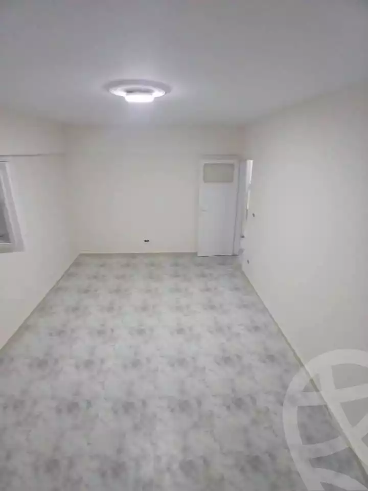 https://aqarmap.com.eg/ar/listing/5749791-for-sale-alexandria-l-jmy-lbytsh-ain-shams-st