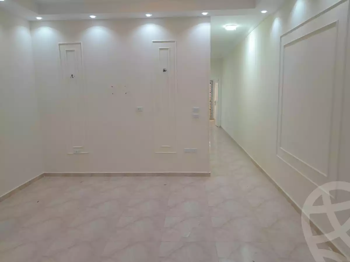 https://aqarmap.com.eg/en/listing/5751667-for-sale-cairo-mokattam-lhdb-l-ly-el-naforah-square