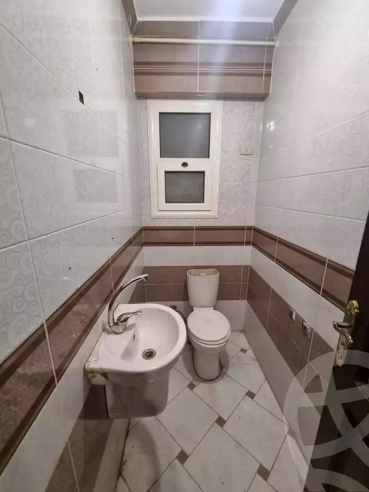 https://aqarmap.com.eg/ar/listing/5751807-for-rent-cairo-mokattam-lhdb-l-ly