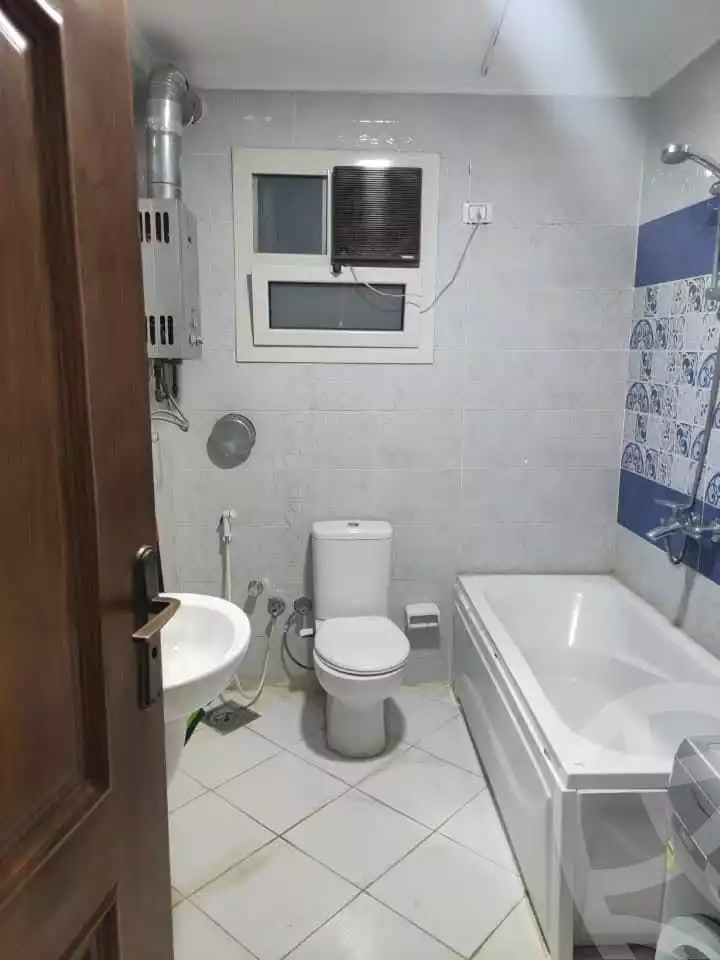https://aqarmap.com.eg/en/listing/5751804-for-sale-cairo-el-sheikh-zayed-city-compounds-dr-msr