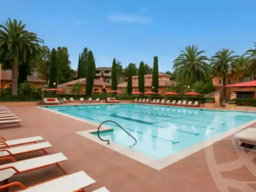 https://aqarmap.com.eg/en/listing/5753390-for-sale-cairo-el-sheikh-zayed-city-compounds-kmbwnd-fyldj-wyst-dr-llttwyr