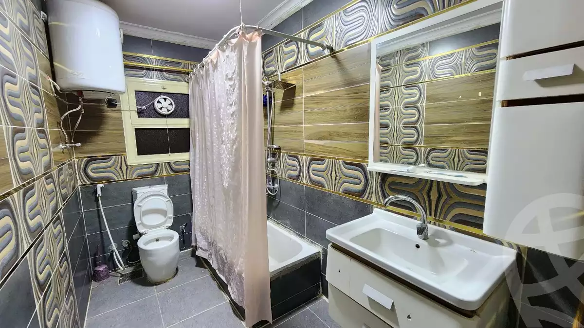 https://aqarmap.com.eg/en/listing/5754045-for-rent-cairo-el-mohandesen-lebnan-square