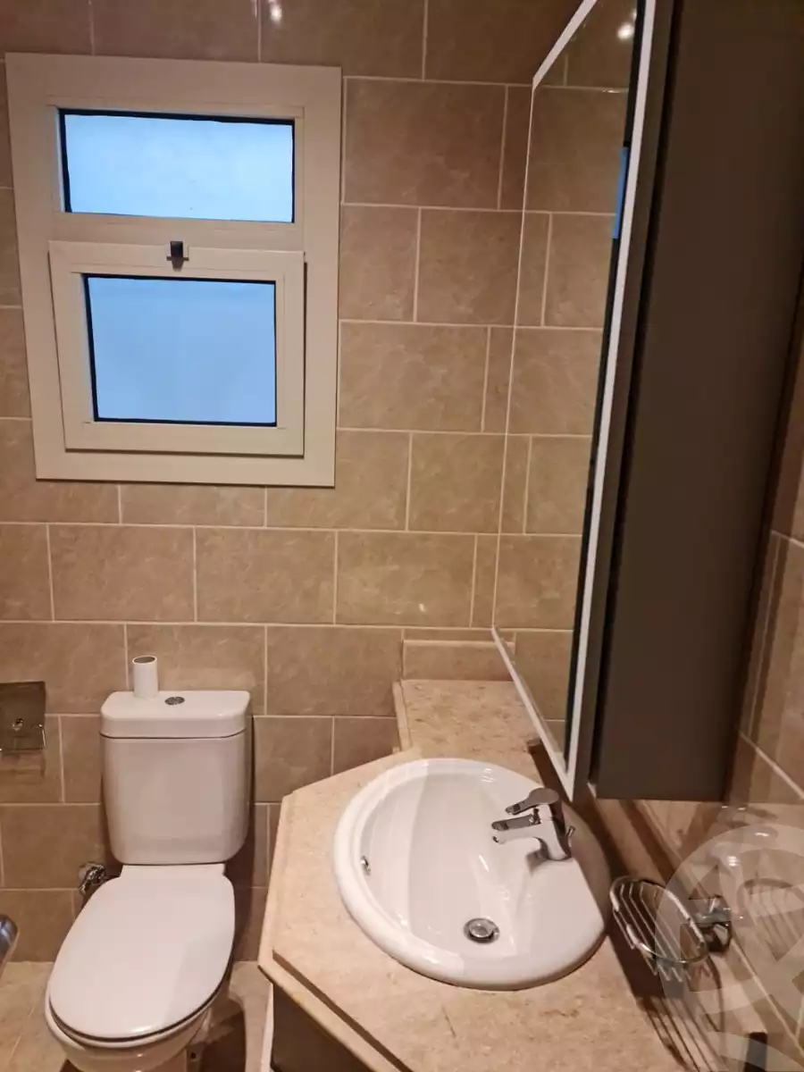https://aqarmap.com.eg/ar/listing/5759222-for-sale-cairo-el-sheikh-zayed-city-compounds-dh-drys
