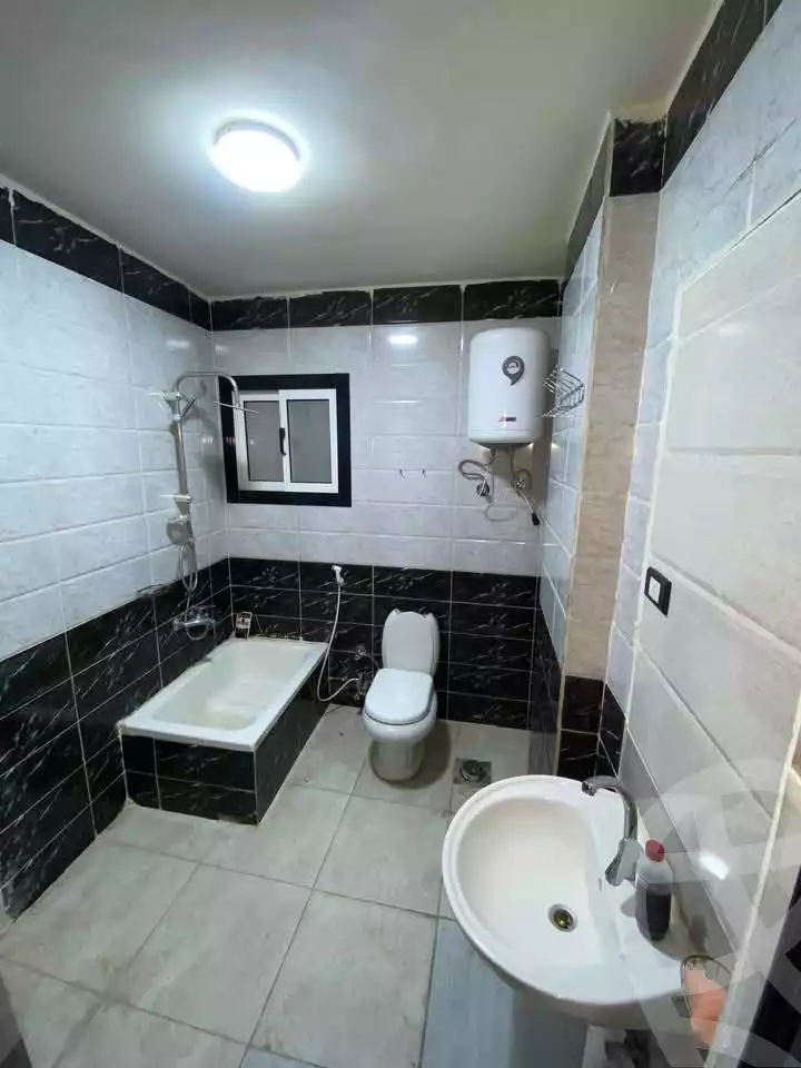 https://aqarmap.com.eg/en/listing/5760066-for-sale-alexandria-l-jmy-lbytsh-el-hanafeya-st