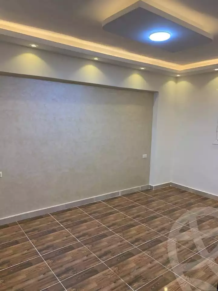 https://aqarmap.com.eg/ar/listing/5760892-for-sale-alexandria-l-jmy-el-hanouvel-kasr-al-quiri-st-1