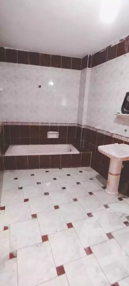 https://aqarmap.com.eg/en/listing/5760969-for-sale-alexandria-l-jmy-lbytsh-ain-shams-st