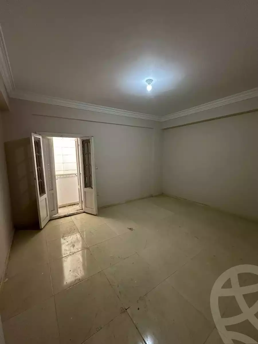 https://aqarmap.com.eg/en/listing/5764647-for-rent-beheira-damanhour-damanhour-city-abd-el-salam-el-shazly-st