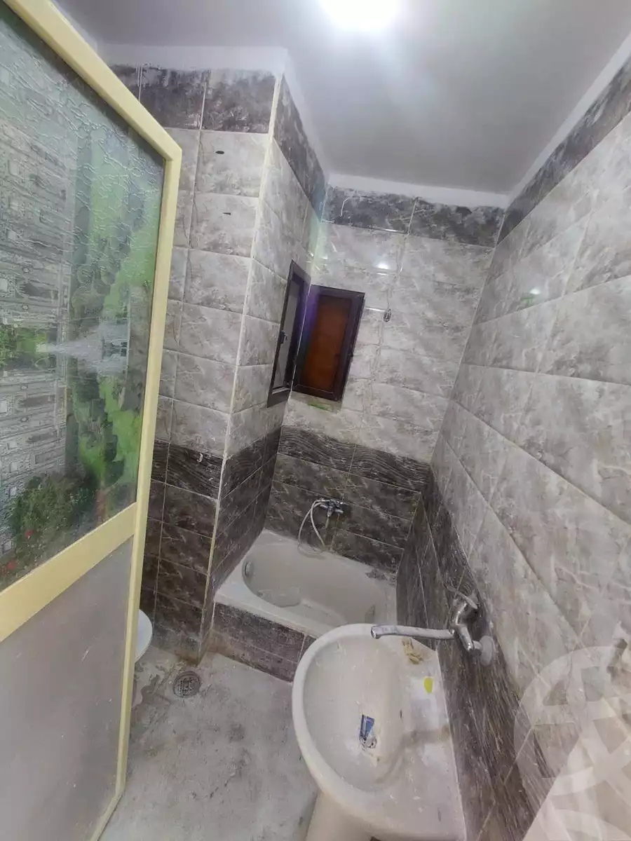https://aqarmap.com.eg/en/listing/5764803-for-sale-alexandria-bahray-el-anfoshy-al-gomrok-al-kadem-st