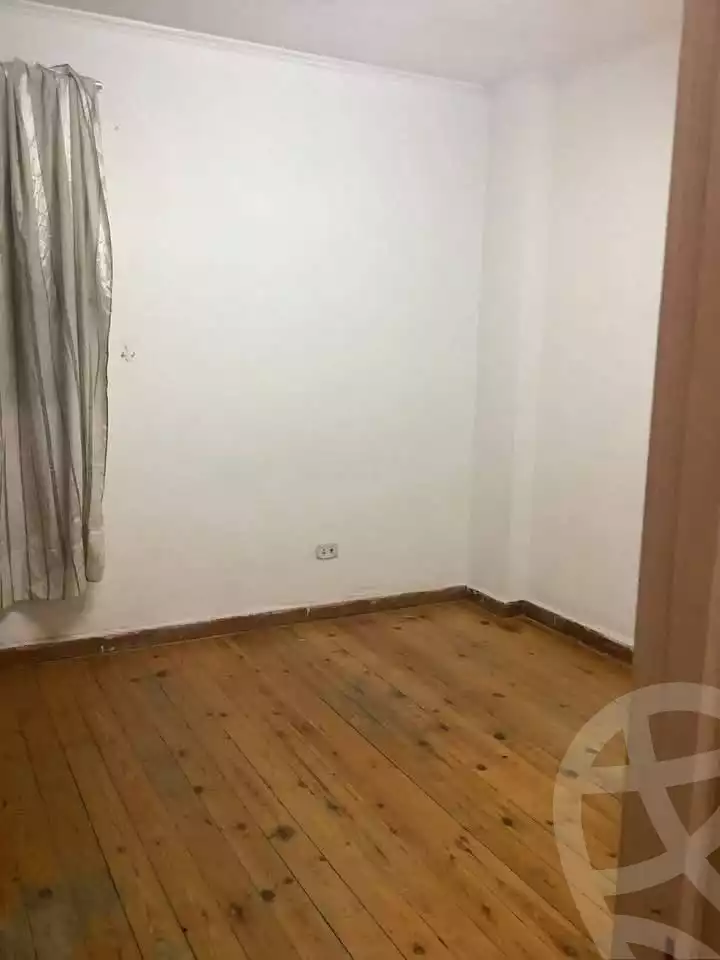https://aqarmap.com.eg/en/listing/5765614-for-rent-cairo-mokattam-lhdb-l-ly-shareaa-9