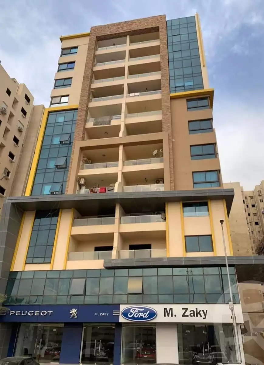 https://aqarmap.com.eg/en/listing/5765662-for-sale-cairo-mokattam-el-hadabah-el-wosta-compounds-palm-city
