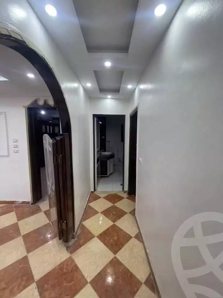 https://aqarmap.com.eg/ar/listing/5765793-for-sale-alexandria-l-jmy-lbytsh-mohamed-el-fardi-st