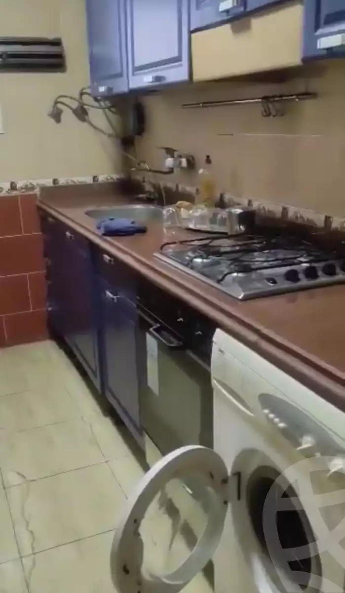 https://aqarmap.com.eg/en/listing/5766332-for-sale-alexandria-moharram-bey-tryq-qn-lswys