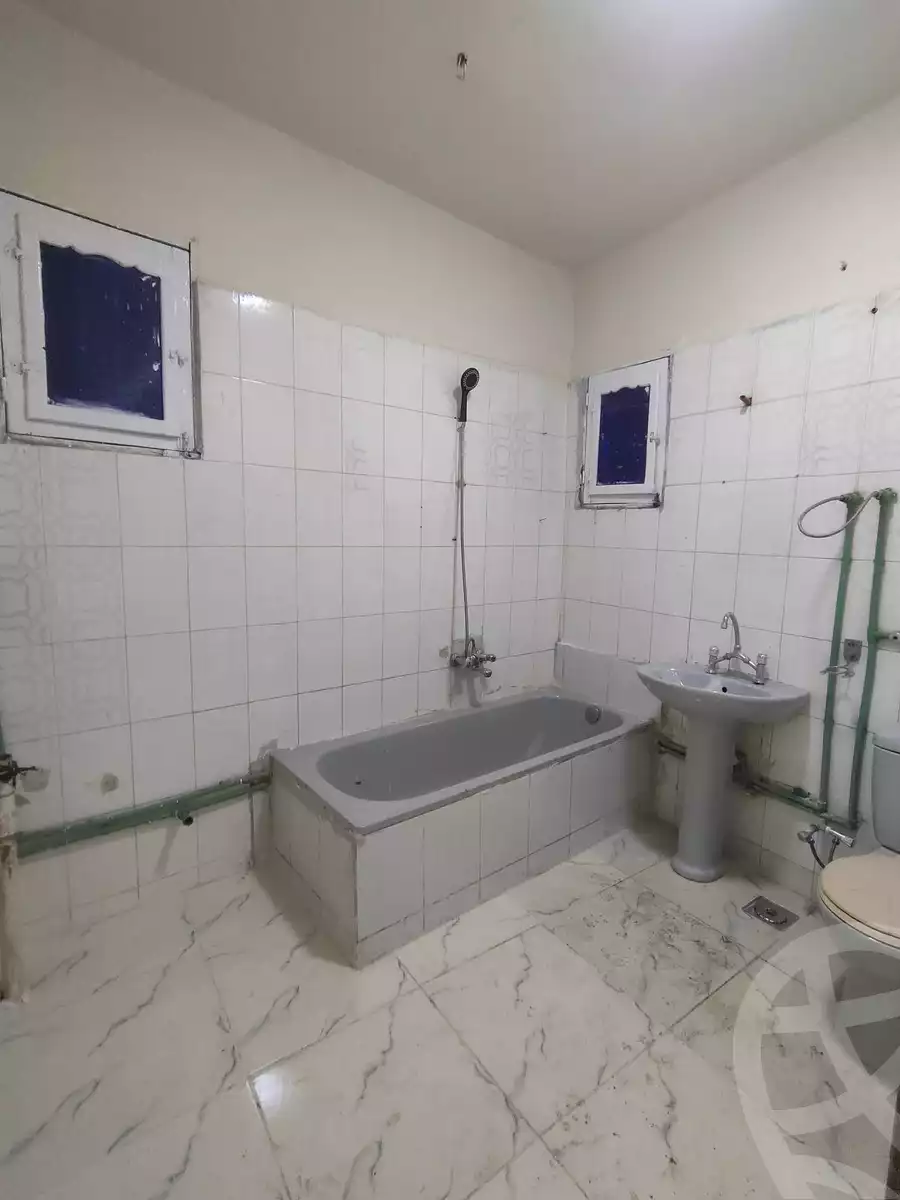 https://aqarmap.com.eg/en/listing/5766515-for-sale-qalyubia-shubra-el-khaima-shubra-el-khaima-city
